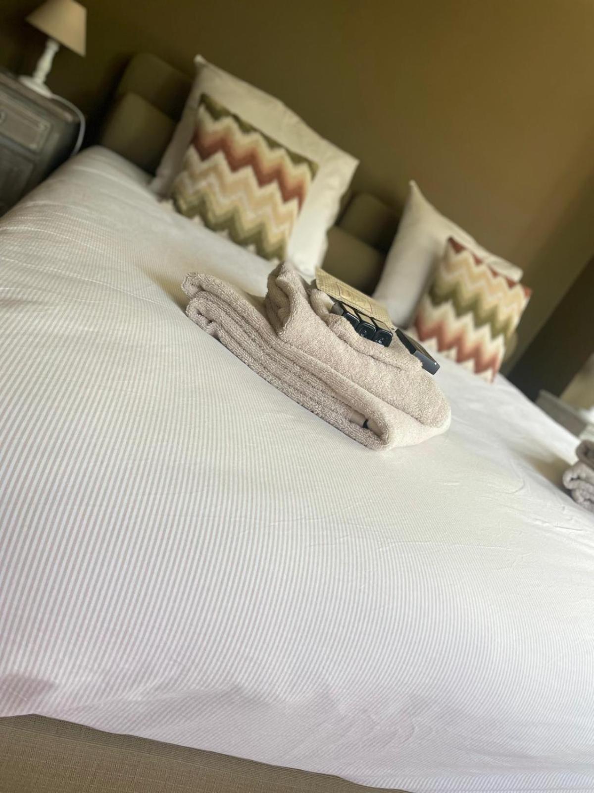 Guesthouse 'T Goed Leven Stokrooie Bagian luar foto