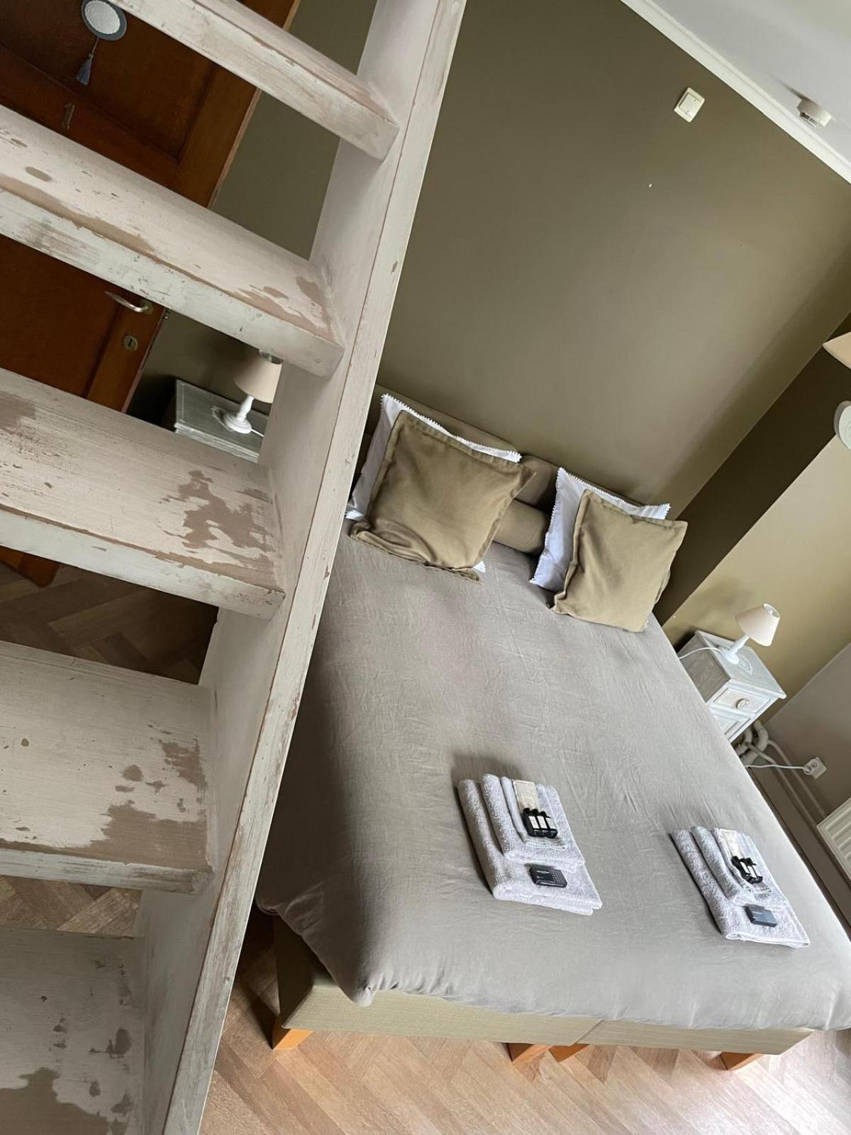 Guesthouse 'T Goed Leven Stokrooie Bagian luar foto
