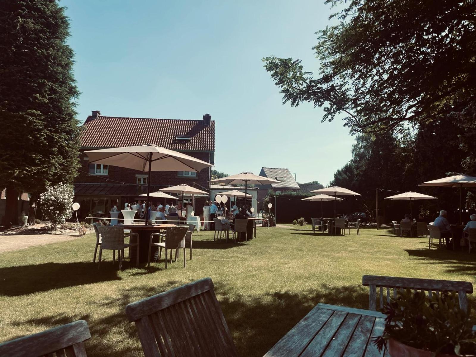 Guesthouse 'T Goed Leven Stokrooie Bagian luar foto