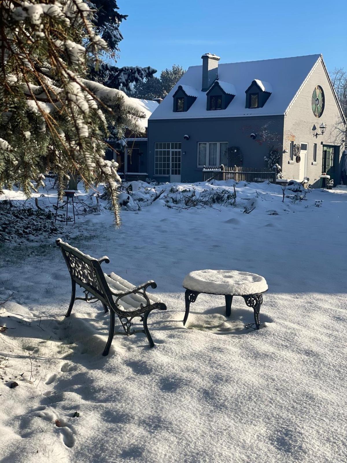 Guesthouse 'T Goed Leven Stokrooie Bagian luar foto